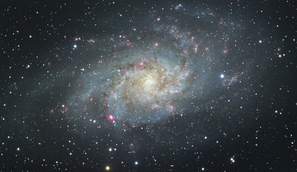 m33.jpg