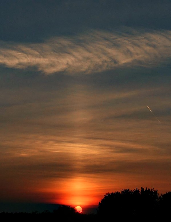 Lichtsäule über der untergehenden Sonne am HTT-Samstag 2008
